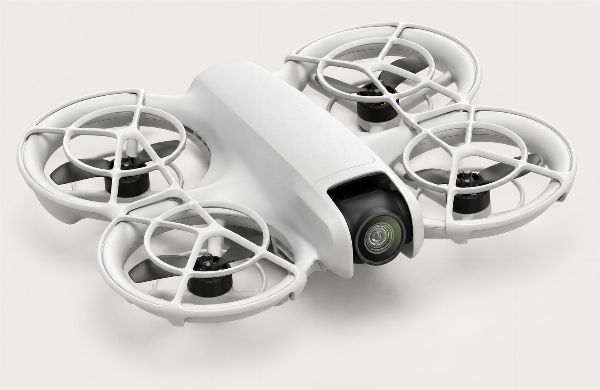 DJI NEO